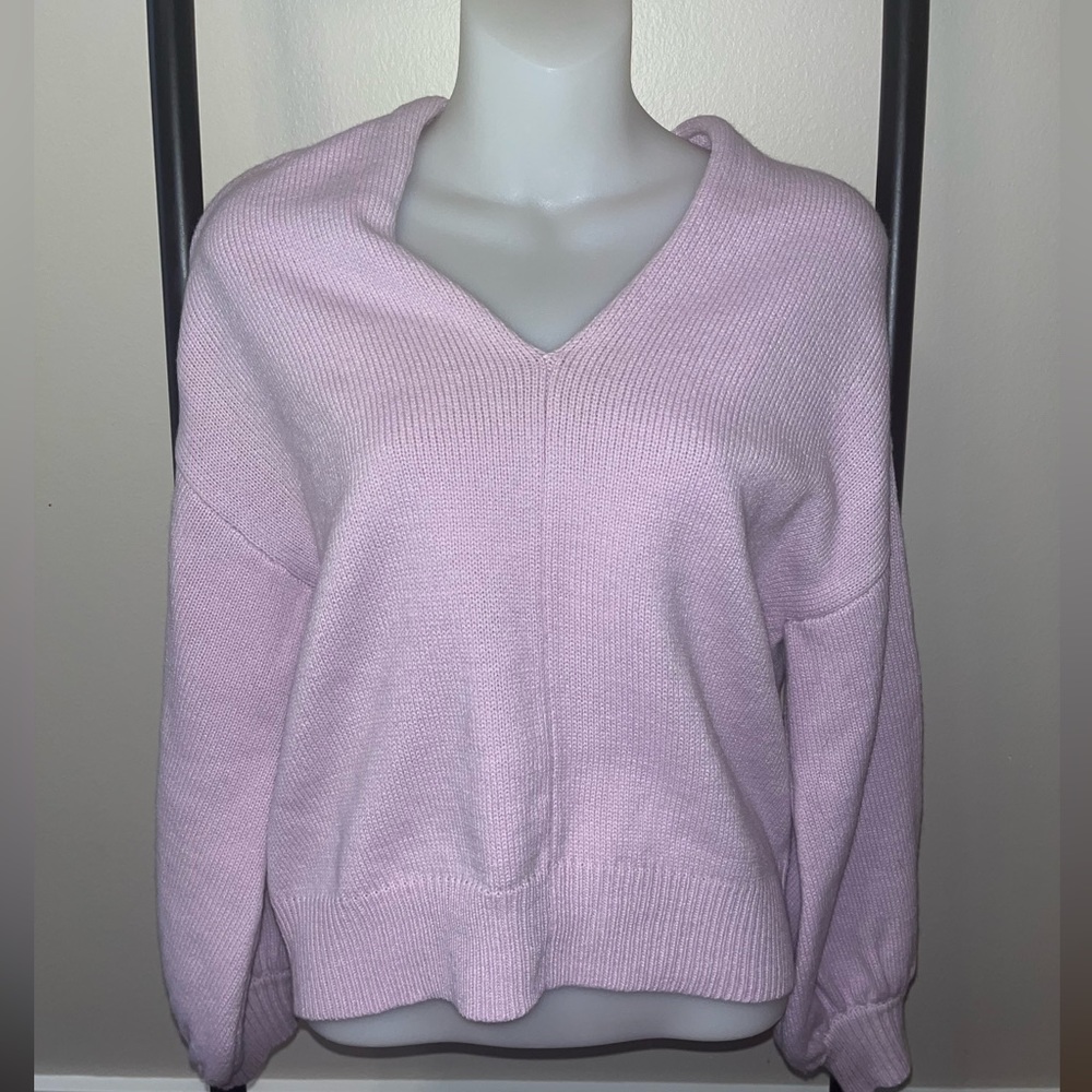 ASTR The Label Back Cutout Lilac Sweater